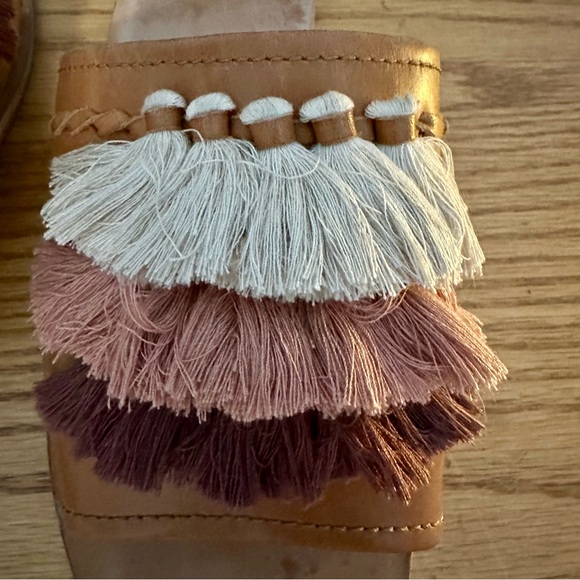Frye Riley Tassel Slide - Picture 6 of 6